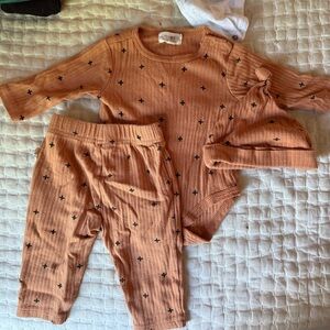 Rabbit Bear 100% organic cotton baby outfits 3-6 months